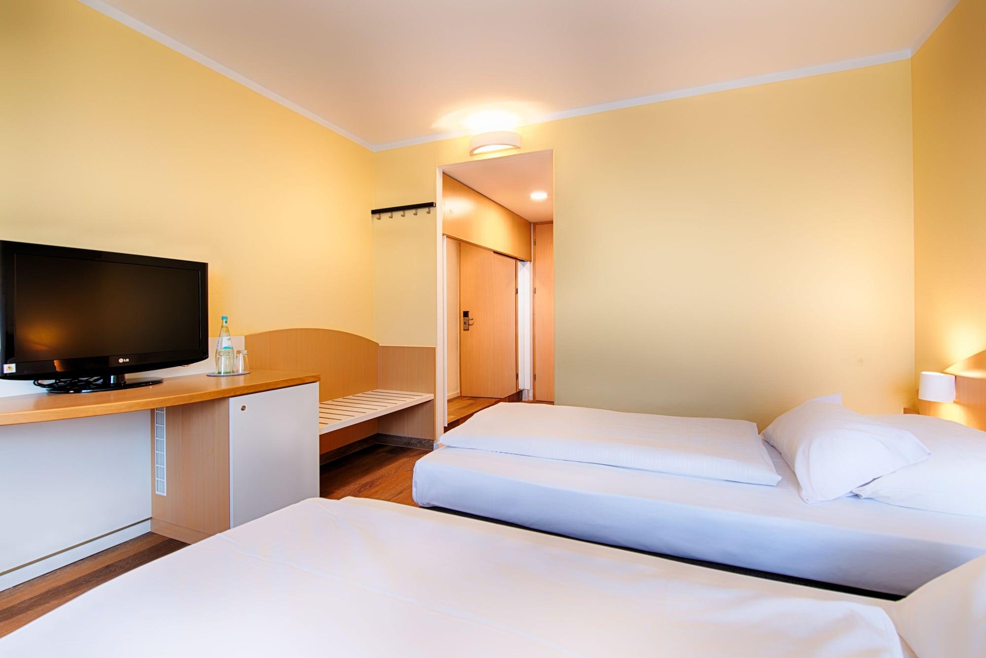 Select Hotel Erlangen Buitenkant foto